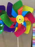 Tuulipyörä Vilac Made in Italy - klassinen puinen lelu ja paksut muoviset siivet